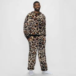 Leopard Sherpa Cuffed Pant